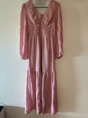 Forever 21 pink medium v-neck maxi dress, elastic front, long sleeves, NWT.